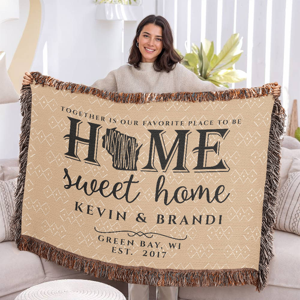 Personalized Wisconsin State Woven Blanket – Custom Home Throw for Couples