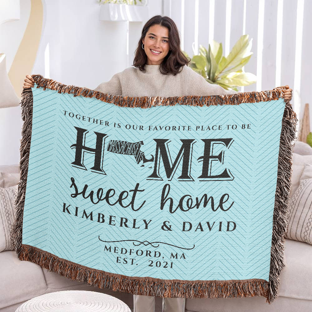 Personalized Massachusetts Woven Blanket – Custom Home State Throw with Name & Location