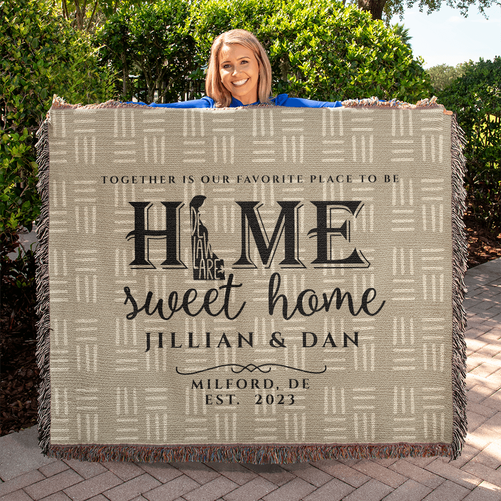Personalized Delaware Woven Blanket – Custom Home State Throw with Name & Location