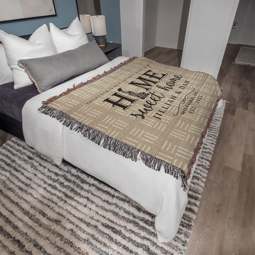 Personalized Delaware Woven Blanket – Custom Home State Throw with Name & Location