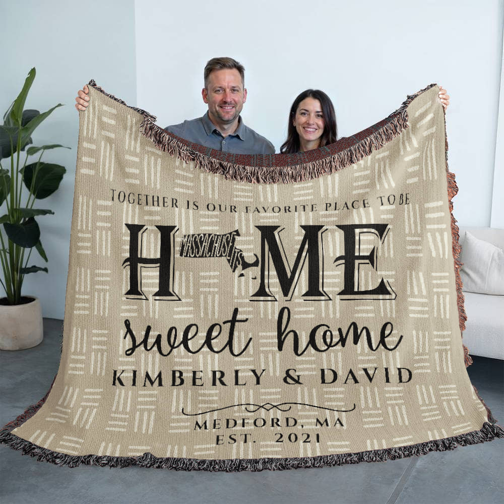 Personalized Massachusetts Woven Blanket – Custom Home State Throw with Name & Location