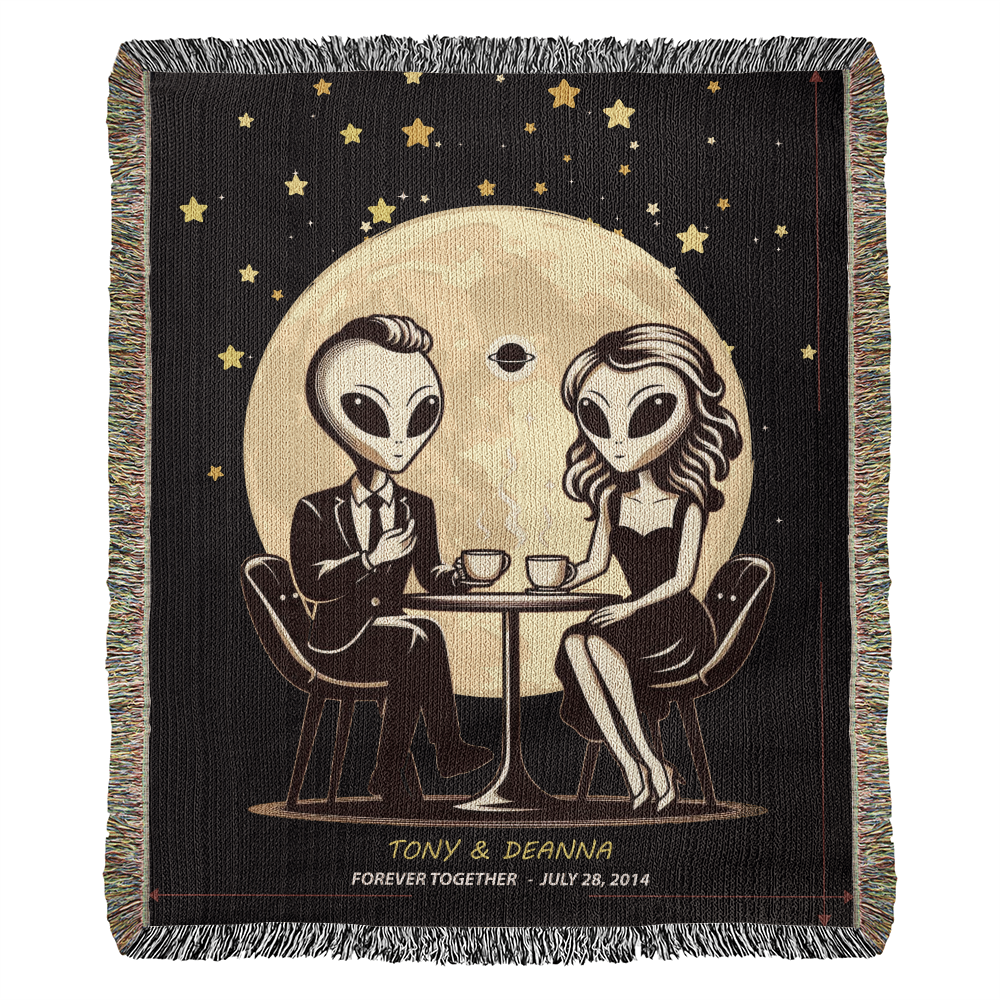 Personalized Alien Couple Woven Blanket Custom Romantic Gift Throw