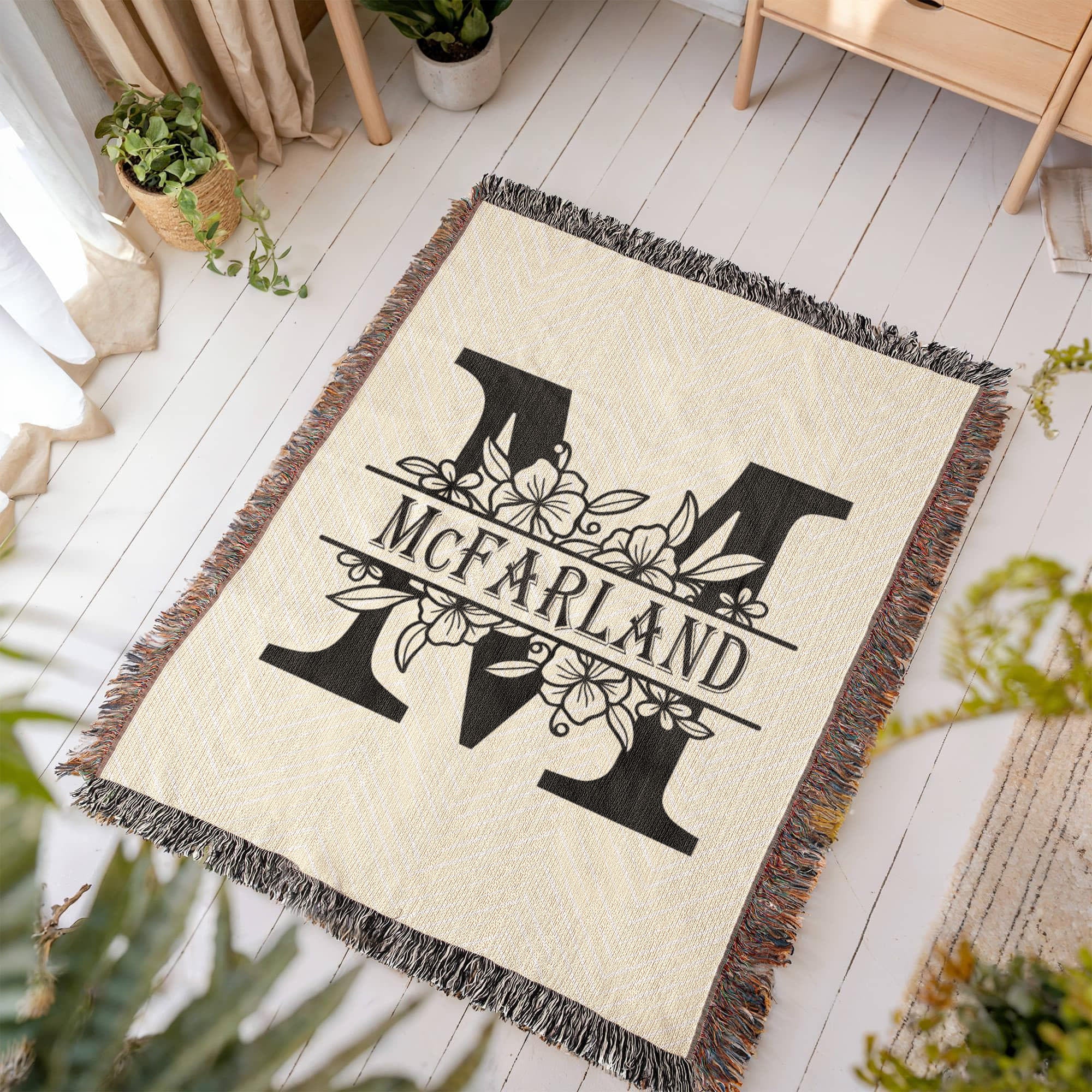 Personalized Floral Monogram Family Name Woven Blanket Throw – Custom Home Gift