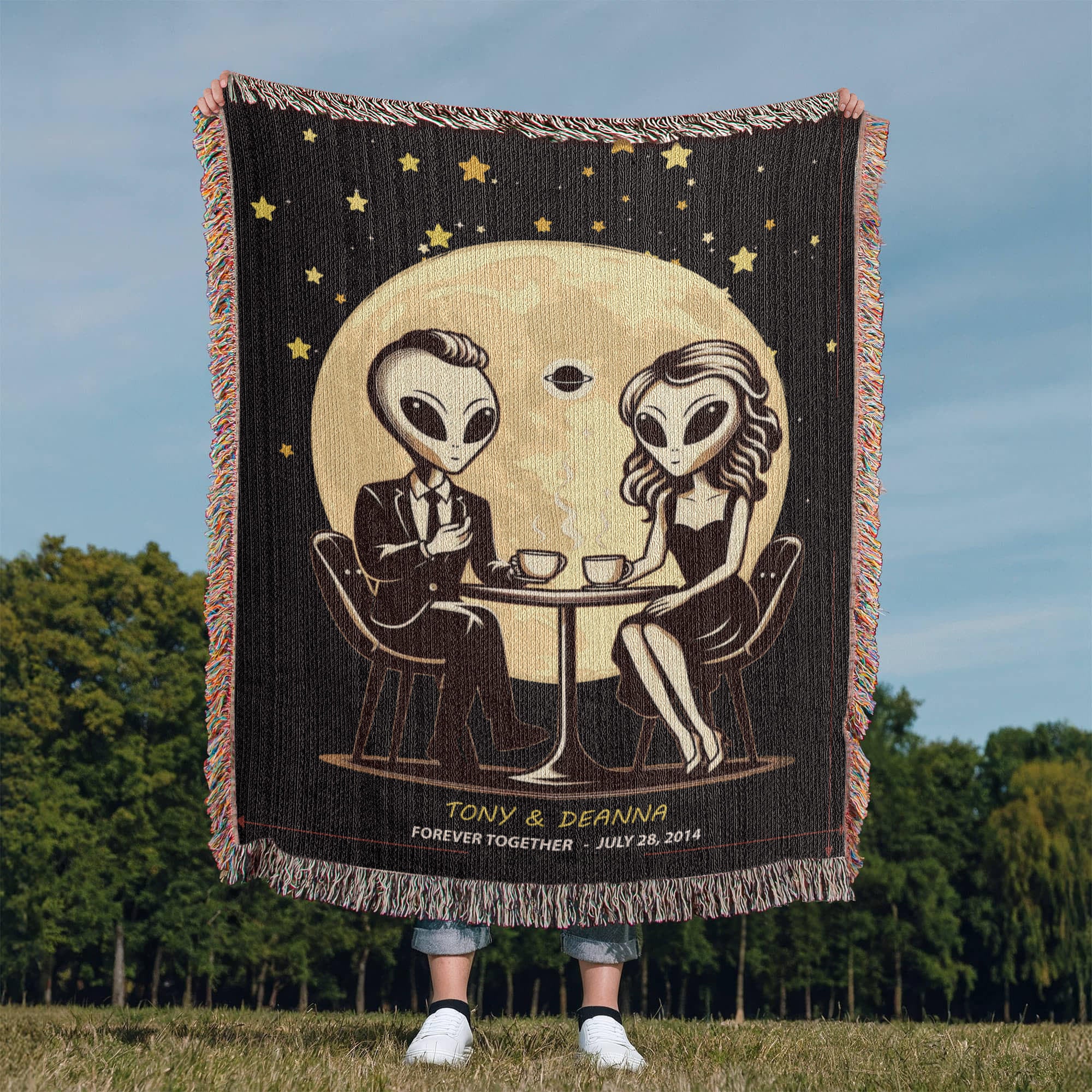 Personalized Alien Couple Woven Blanket Custom Romantic Gift Throw