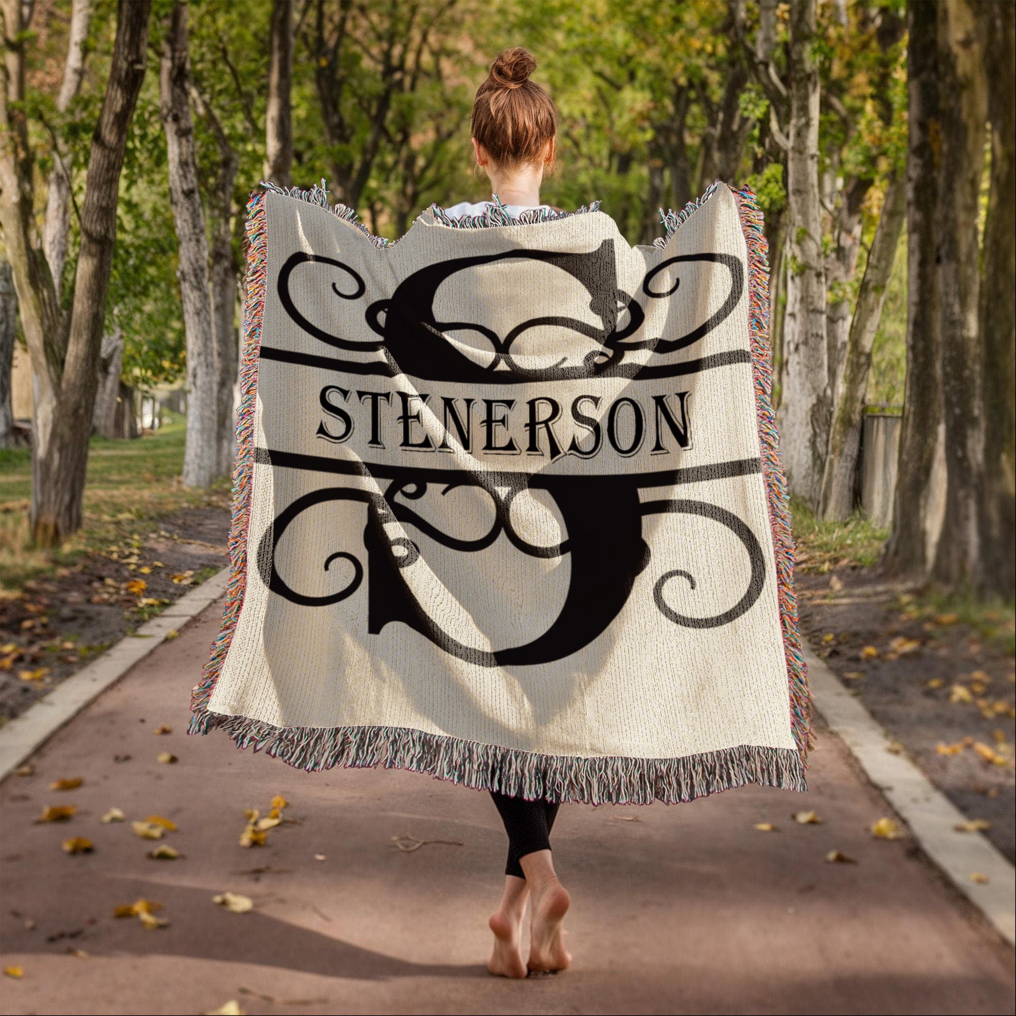 Personalized Swirled Monogram Family Name Woven Blanket Throw – Custom Home Gift