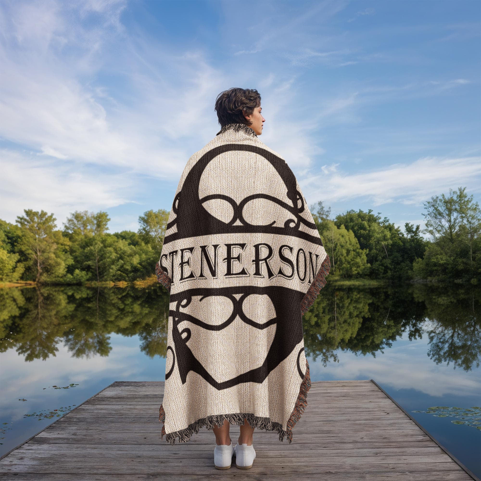 Personalized Swirled Monogram Family Name Woven Blanket Throw – Custom Home Gift