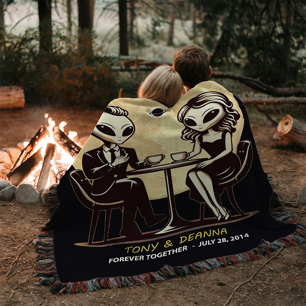 Personalized Alien Couple Woven Blanket Custom Romantic Gift Throw