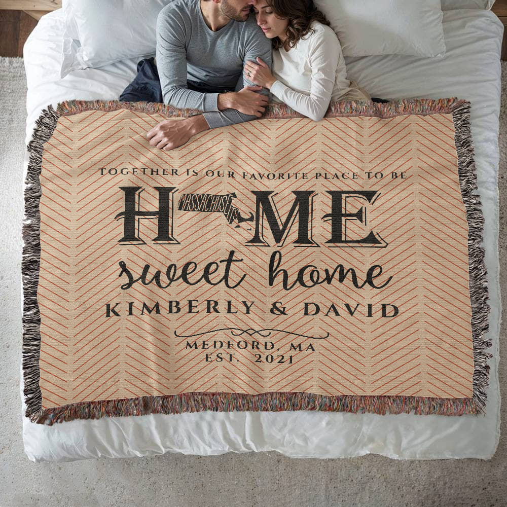 Personalized Massachusetts Woven Blanket – Custom Home State Throw with Name & Location