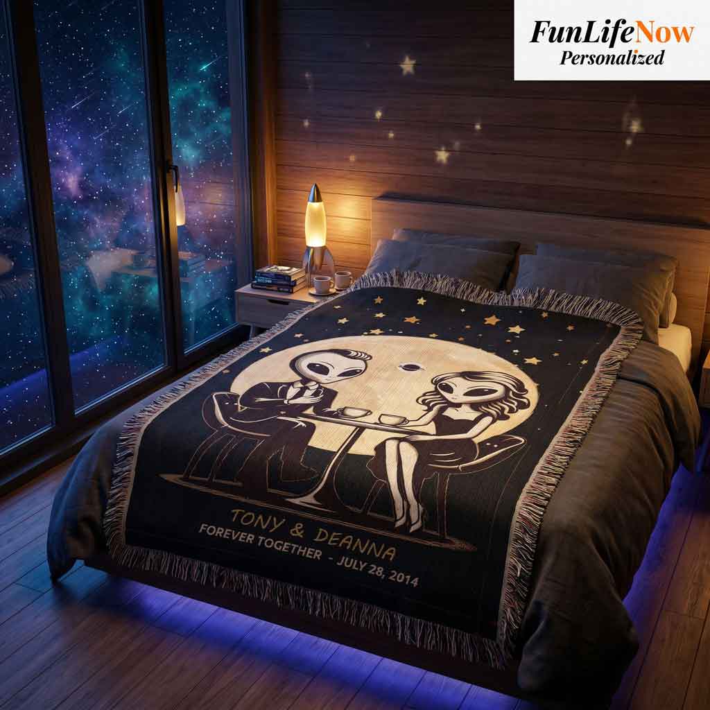 Personalized Alien Couple Woven Blanket Custom Romantic Gift Throw