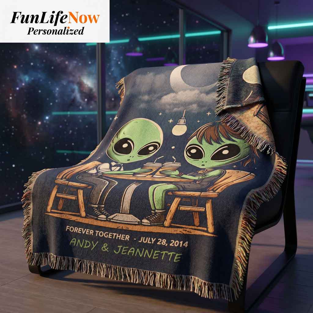 Personalized Alien Couple Coffee Shop Woven Blanket Custom Romantic Gift Throw